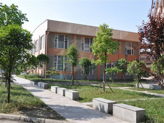 眉山科学技术学校